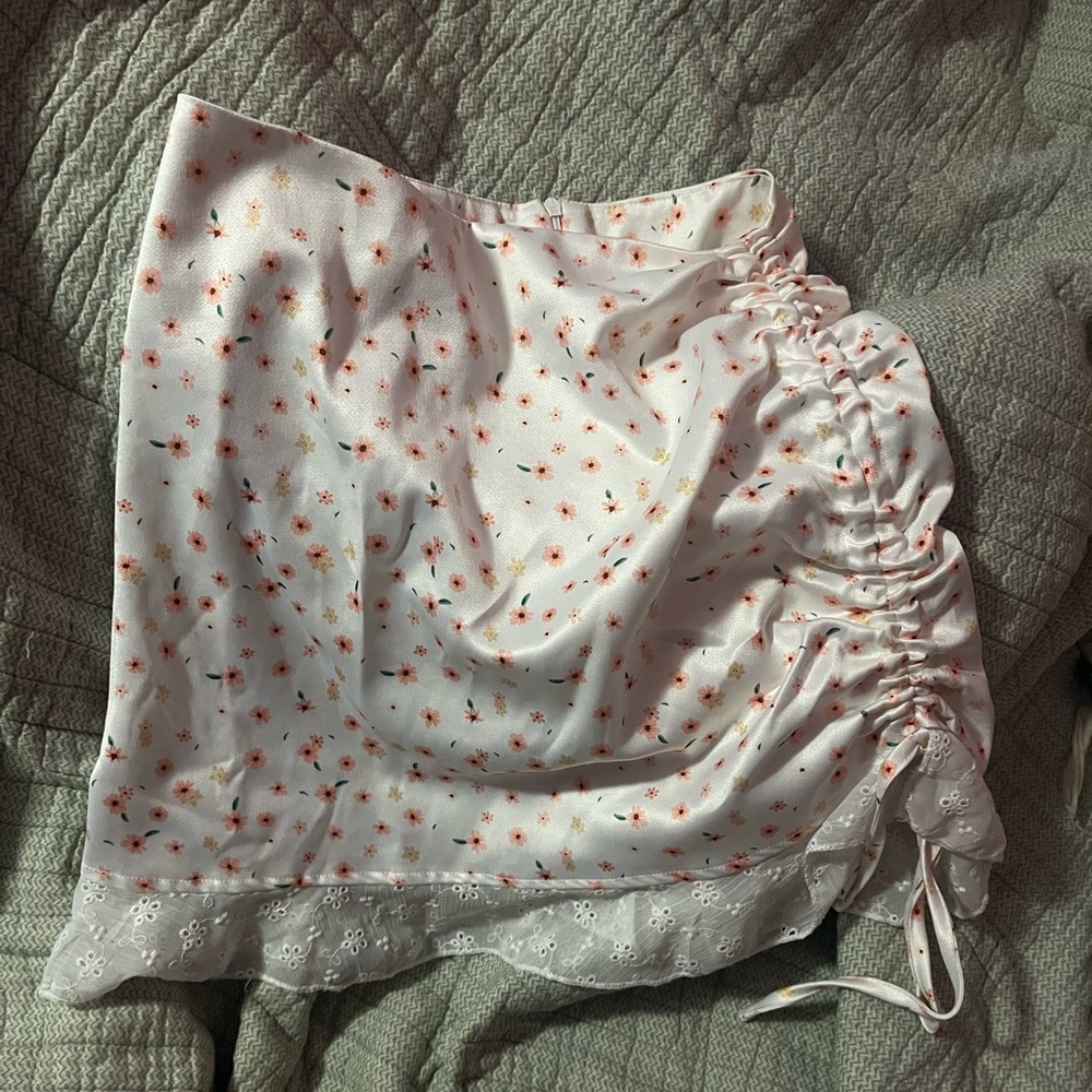 floral mini skirt